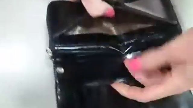 Кожаные сумки, клатчи и кошельки смотреть онлайн