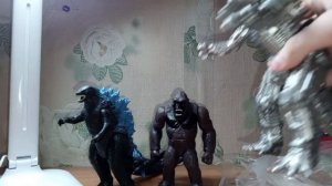 ОБЗОР НА ФИГУРКУ МЕХА ГОДЗИЛЛА ИЗ ФИЛЬМА ГОДЗИЛЛА ПРОТИВ КОНГА
