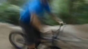 Смешные падения людей/Приколы с людьми/Я РЖАЛ ДО СЛЁЗ 😂😂/В КОНЦЕ БОНУС