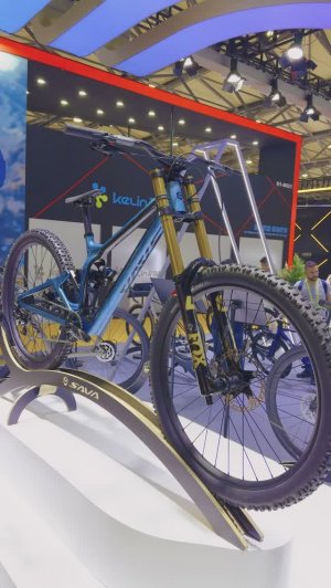 Карбоновый двухподвес для даунхилла от SAVA Bikes весом 15,6 кг | Обзор выставки China Cycle 2025