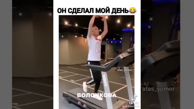 как ходят мужчины #shorts смотреть онлайн