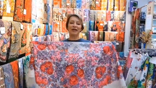 Завтра в обзоре 🌷🌨️🌷Павловопосадские платки в Ми? смотреть онлайн