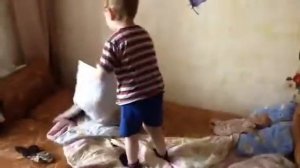 Заботливый ребёнок или как нужно укладывать детей спать