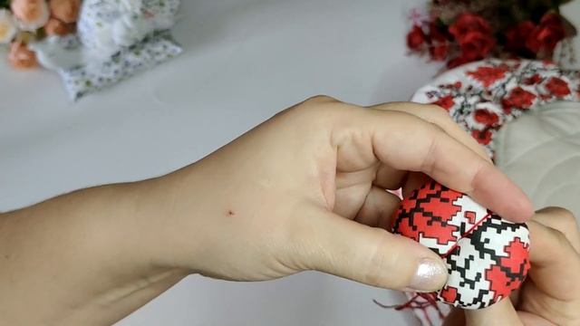 Цветок из ткани. Самый простой декор