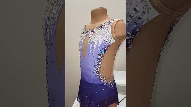 новый шикарный купальник для художественной гимнасти смотреть онлайн