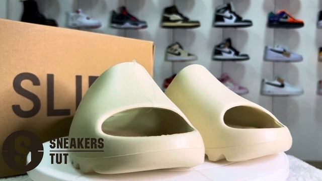 Тапки Adidas Yeezy Slide