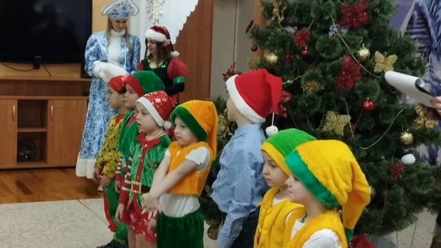 Новогодний утренник. Группа №9 смотреть онлайн