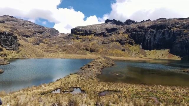 Самая красивая лагуна Эквадора. смотреть онлайн
