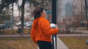 @doublebubbleanny яркий худи минус