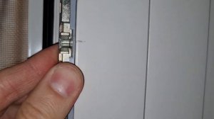 Как самому установить, заменить защёлку на пластиково