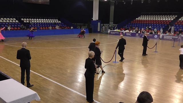 Е класс Юниоры 2 финал стандарт смотреть онлайн