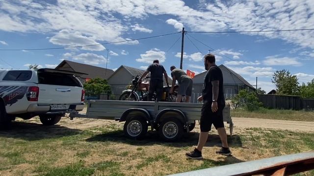 Как Ромка с Гевом в Качалино за Ижаком ездили смотреть онлайн