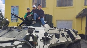 Прогулка военная техника