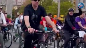 Скорость и удовольствие: в Москве стартовал весенний велофестиваль