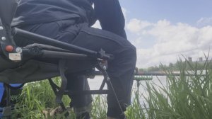 НАЛОВИЛ ПОДЛЕЩИКА НА МАХ!