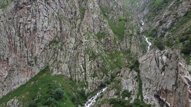 2024/06 Кыргрызстан. Водопад Белогорка смотреть онлайн