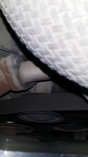 Натяжитель дергается при нагрузке на генератор смотреть онлайн