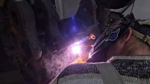 Чугун, сварка чугунной каретки от трактора 🚜  обучени