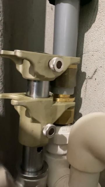 [DIY] Работа Аксиальным Прессом #diy #doityourself #tools #youtubeshorts #s смотреть онлайн