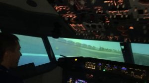 Полет на тренажере самолета Boing 737!