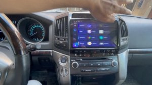 Toyota Land Cruiser 200 2007 2015 установка Android магнитолы