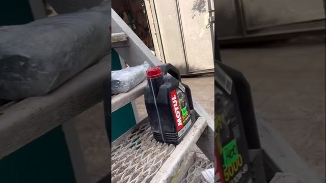 Замена моторного масла генератор бензиновый Fogo F4001iSE смотреть онлайн