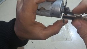 Съёмник для шестерни шуруповерта с Алиэкспресс.