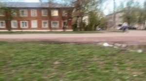 Walking through the beautiful village: иду по месту будущей Аллеи Славы