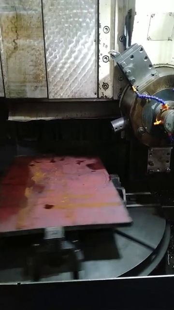 Проточка пластины на карусельном станке #shorts #lathe #amazing смотреть онлайн