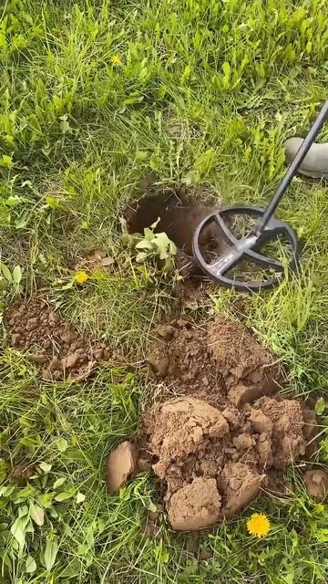 Древнее зло #поискмонет #коп #история #камрад #металлои смотреть онлайн