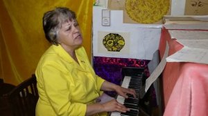 Вера Лесина .Песня ""ТЫ на ПОГРЕБАЛЬНОМ ЛЕЖИШЬ КОСТРЕ"