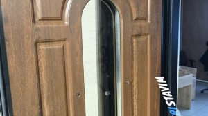 Видеообзор входной металлической двери с терморазрыв