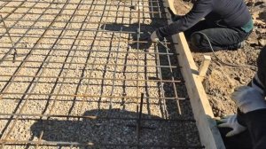 Заливка бетонной плиты , для зоны барбекю #стройка  Plastn