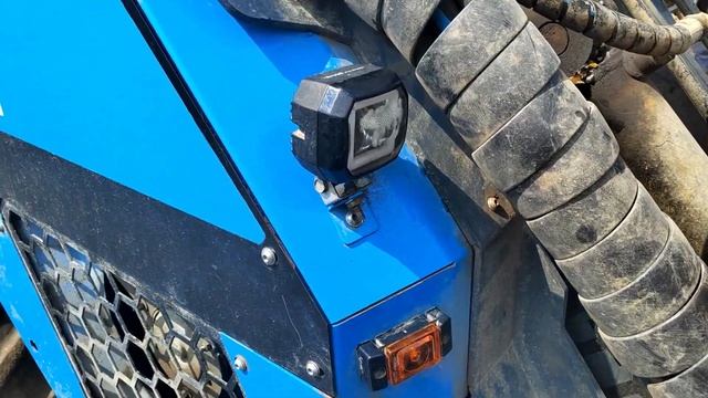 Мини погрузчик Митракс. Что вас ждет, если вы хотите ег смотреть онлайн