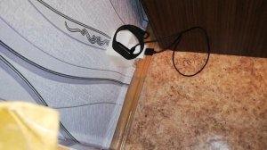 не заряжается mi band 9