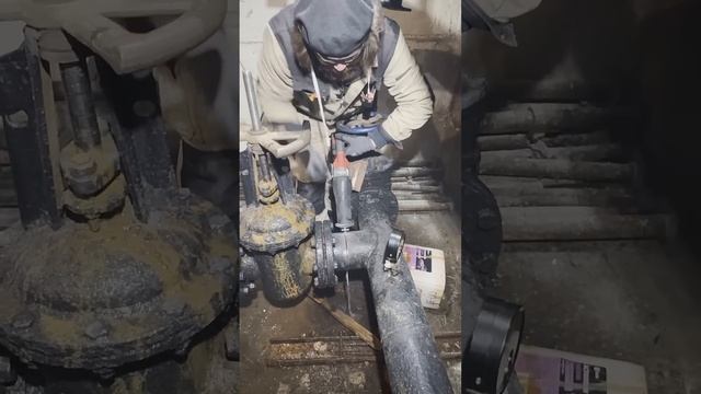 Меняем 150ю задвижку быстро и с кайфом 😁 #reciprocatingsaw #рем? смотреть онлайн