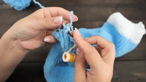 «Пушистые» гольфы спицами 🧦