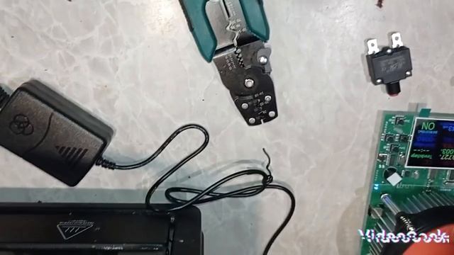 Тест автоматических тепловых выключателей при 12 в и 40 смотреть онлайн