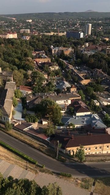 Смотрим на город Пятигорск с высоты смотреть онлайн