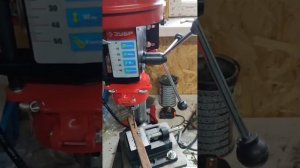 сверлильный станок Зубр