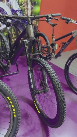 Эксклюзивный карбоновый эндуро-двухподвес UNNO BURN | Обзор выставки China Cycle 2025