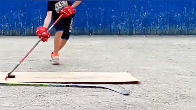 кистевой бросок ccm ft4 pro 40flex смотреть онлайн