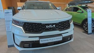 KIA Sorento Prestige 2025 обзор