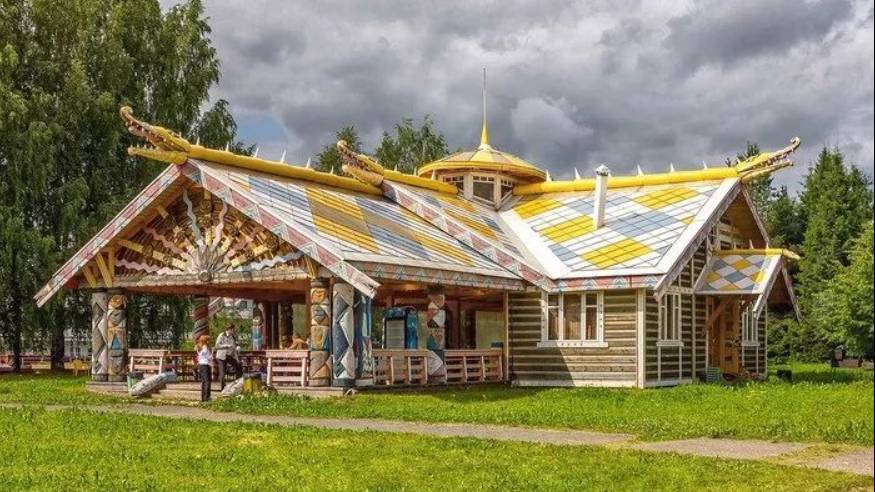 УДИВИТЕЛЬНАЯ ДЕРЕВНЯ МАНДРОГИ смотреть онлайн