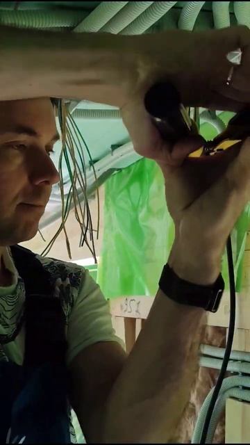 Монтаж распаечных коробок смотреть онлайн