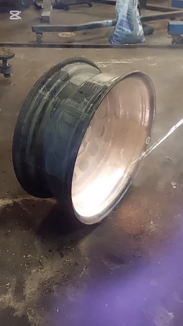 Новые технологии дошли до Латвии! #лазернаяочистка #lase смотреть онлайн