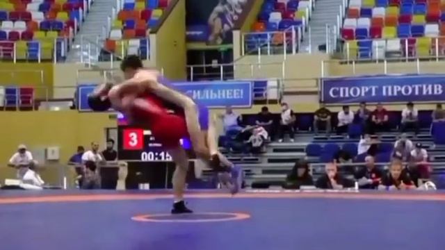Прогиб 🚀#Вольная борьба, лучшие моменты, #борьба, #спо? смотреть онлайн
