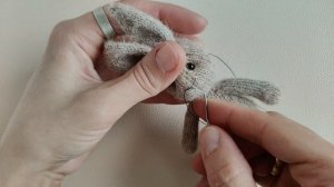 малыши. зайка. брови, нос, рот