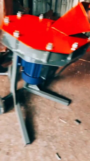 Дробарки для дерева щепорізи #rezak #щепорез #щепа #дров? смотреть онлайн