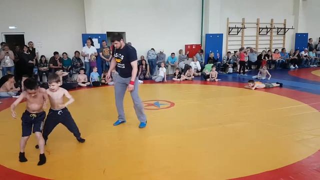 [12/19] Греко-римская борьба, соревнования, Пенза, 2017-05-27 смотреть онлайн